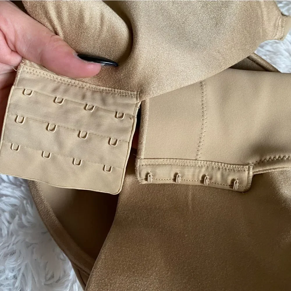 ‎Cacique Bra Size 46C Tan